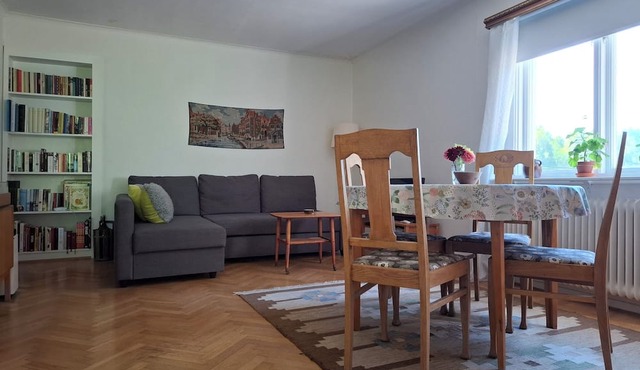 The Old Bakery in Moliden—a bright two-room apartment in a rural setting near the E4.
