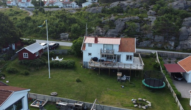 Sea house, 50 m from the sea, 6 beds, Hamburgsund in Hamburgsund