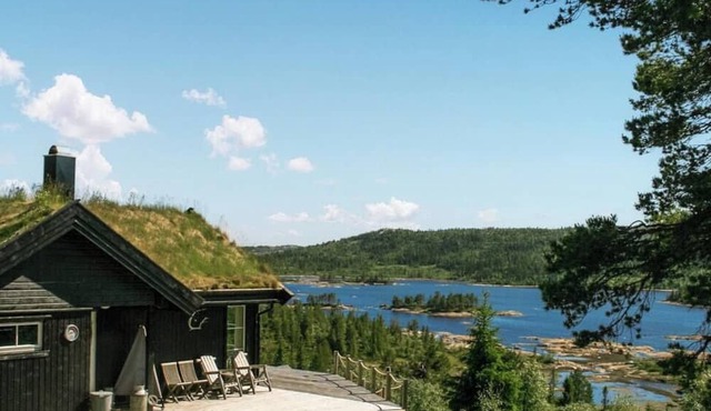 Cozy, traditional cabin at Kyrkjebygdheia