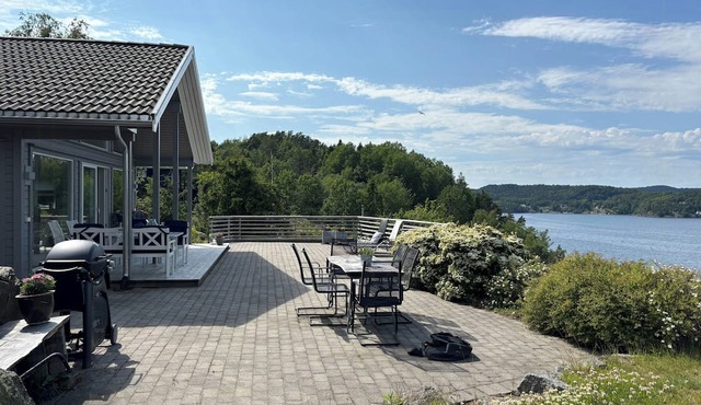 Cabin with views over the Sannesfjord