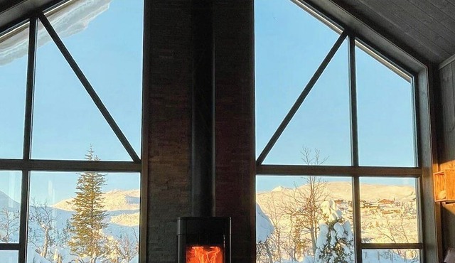 Modern family cabin at Vegglifjell