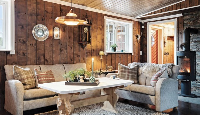 Old Swiss hotel charm in Seljestad
