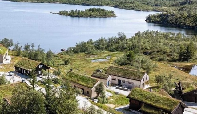 Beautiful architecture by Vågslidvatnet lake