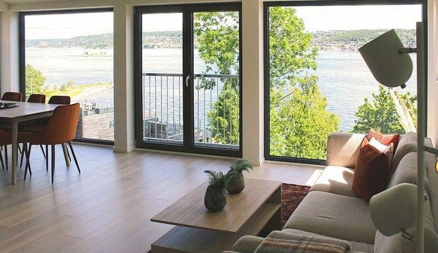 Cabin with stunning views of Drøbaksundet