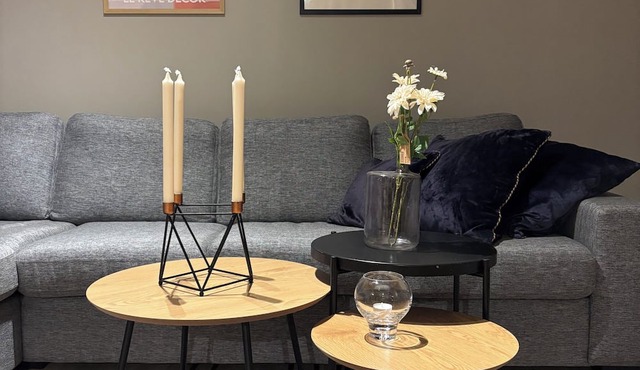 Modern 3-Bedroom Apartment in Raufoss Centre with Private Garden