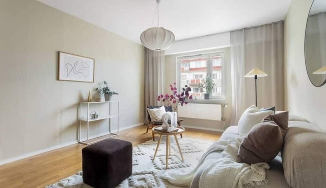 Toppstylad 30 sek T-bana 10 min City