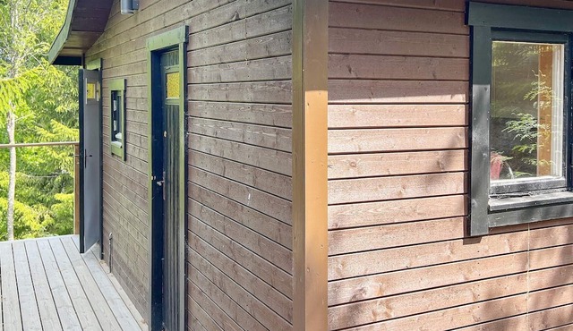 8 person holiday home in GRÖDINGE