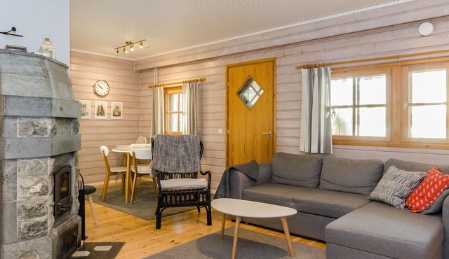 Kulta-käkönen 17 by bomba by Interhome in Nurmes
