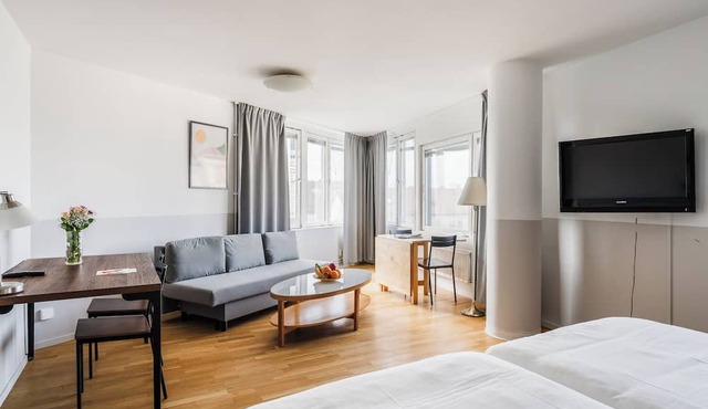 2Home Hotel Apartments