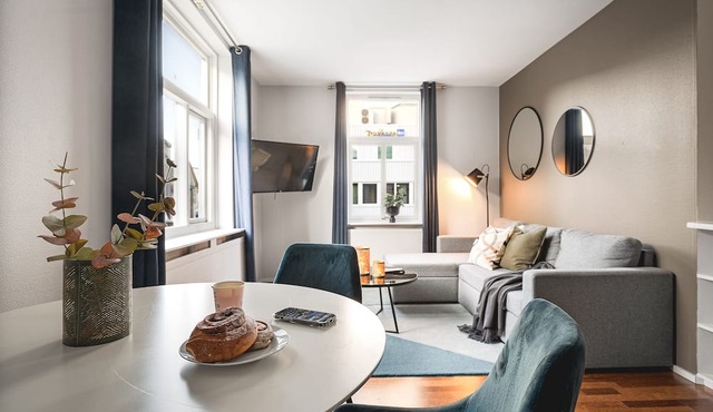 Amalie Apartments By First
