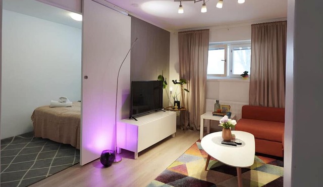 Relax by the Sea - 4 Min to Beach & Free Parking