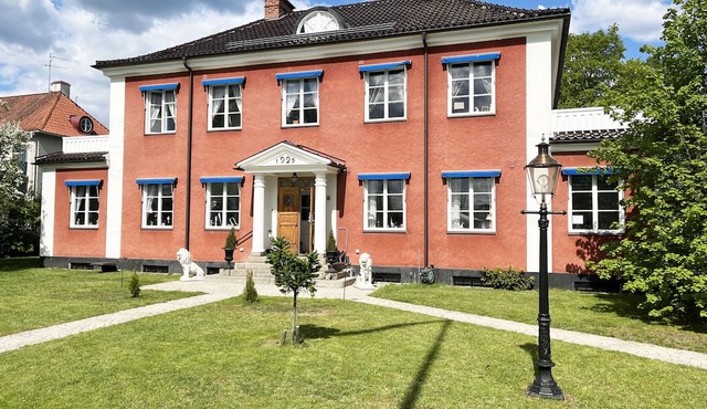 Magnificent, spacious villa located in the middle of Vimmerby in SE05056