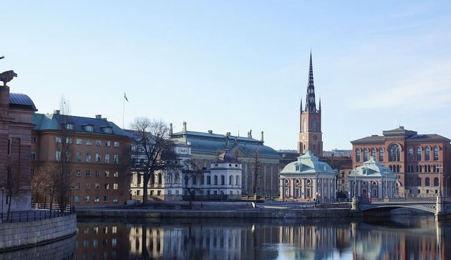 Central Nordic Apartment C