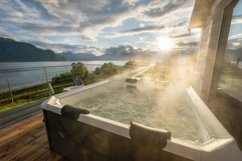 Mountain View Apartment in Olderdalen