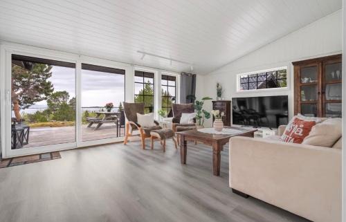 Buvikhytta in Tranoy Municipality