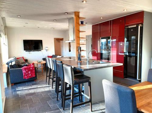 6BR for Large Groups with Two Saunas