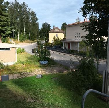 Free Parking, Near Station - Cozy Home with Fully Equipped Kitchen and Work Desk in Riihimäki