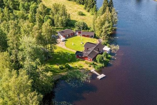 Swedish paradise by the lake