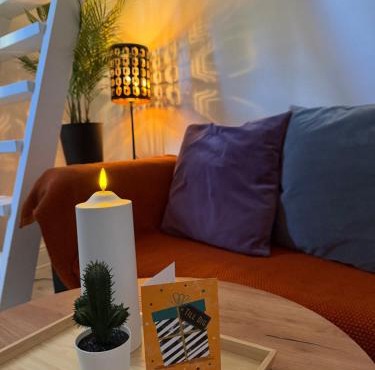 Unique cozy 1-bedroom loft in Smedjebacken's best location