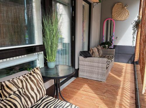 Modern Home Away for 5 in Helsinki