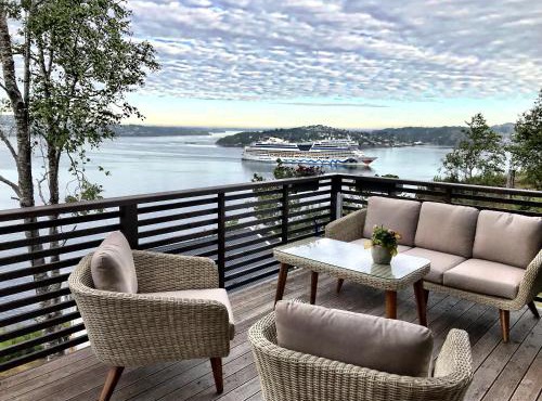 Leirvikneset Panoramic Sea View House in Bergen