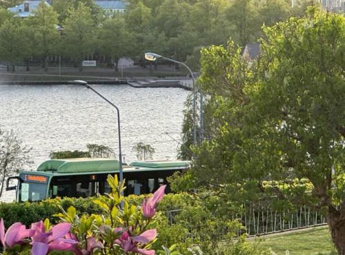 Spacious Lake View Apartment- Växjö in Växjö
