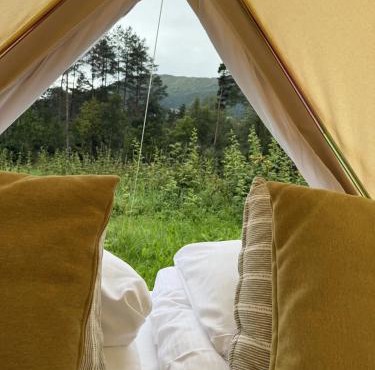 Cozy Glamping By The River With Sauna in Valldal