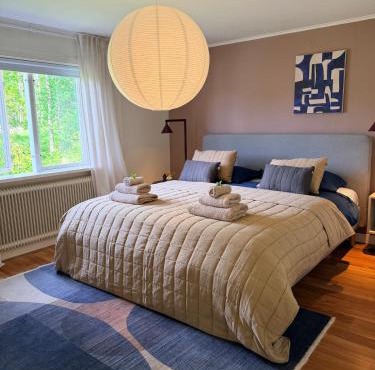 Swedish house with forest garden near Nora & Örebro in Frovi