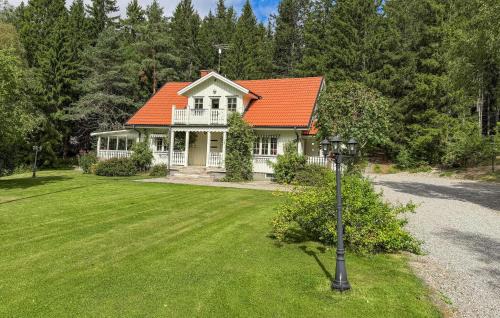 Pet Friendly Home In Ed With Wifi in Ed