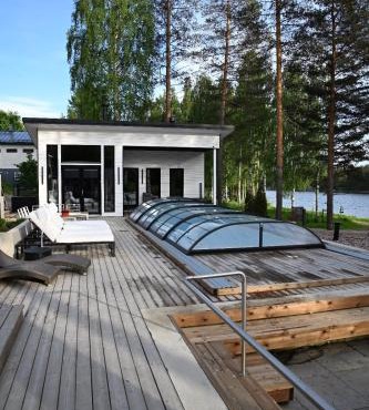 Stunning house with heated pool, jacuzzi and sauna in Oulu