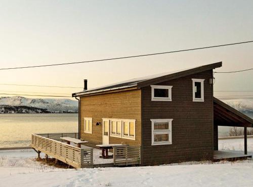 6 person holiday home in Nord-Lenangen in Sørlenangen