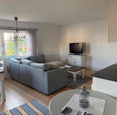 Cozy guesthouse close to lake and nature! in Amotfors