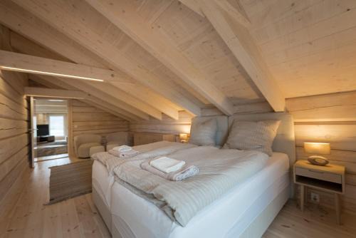 Sommarbukt Tind - Luxury Fjord Lodge near Tromsø in Tromsø