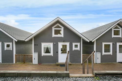 Sea house in beautiful surroundings