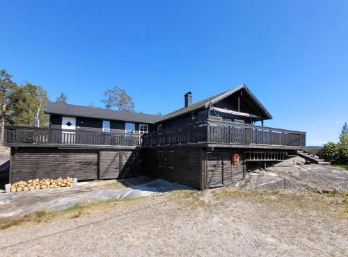 Cabin With Wildlife And Hiking Trails in Mjåvatn