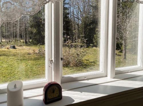 4 person holiday home in MARIANNELUND