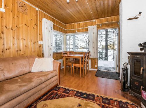 Holiday Home Eräkorven kelotupa by Interhome in Hakoniemi