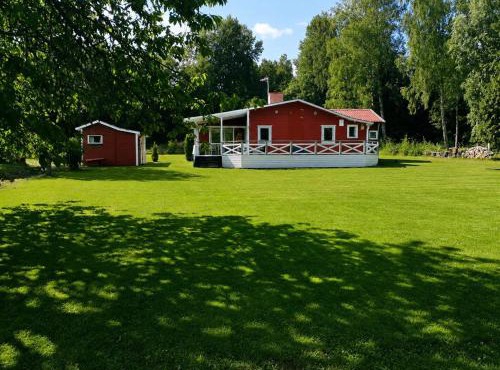 5 person holiday home in MÖLLTORP-By Traum in Molltorp
