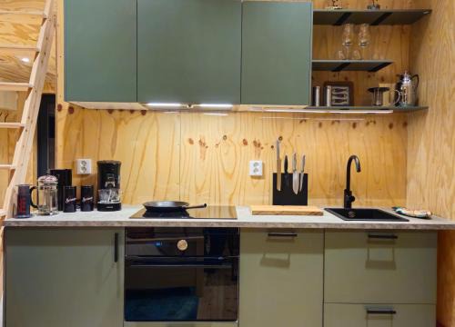 Panorama Studio - Sauna, Lakeview & Fireplace