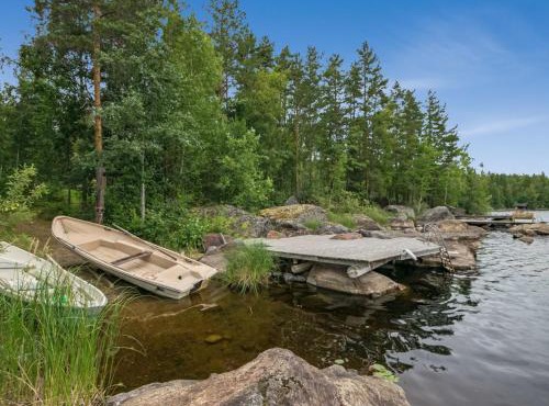 Holiday Home Hiidenlinna by Interhome in Pitkälahti