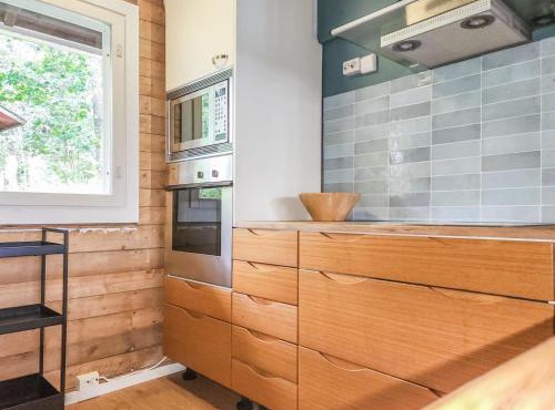 Holiday Home Artturin mökki by Interhome in Kylmälä