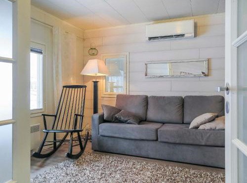 Holiday Home Einola by Interhome in Laiska