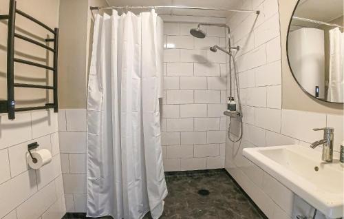 Nice Apartment In Myggenäs
