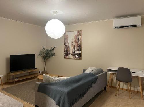 Gem of Vuosaari - private sauna, free parking and WiFi, walking distance from metro in Helsinki