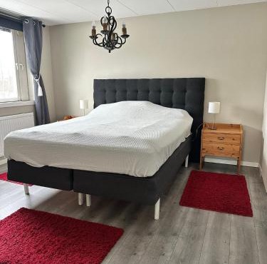 Lägenhet nära Sala Resecentrum