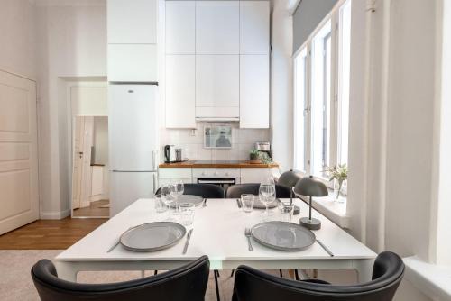 2ndhomes Loft studio with best location in Kluuvi in Helsinki