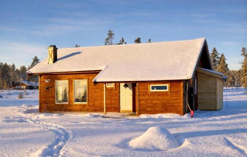 Gorgeous Home In Østby With House A Mountain View