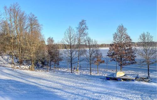 Beautiful Home In Torup With Lake View in Simlangsdalen