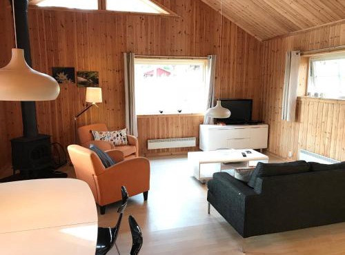 Ski, Sauna, and Scandinavian Serenity Chalet