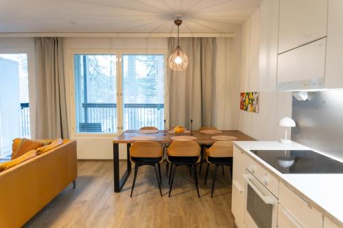 Beautifully furnished family apartment - parking, sauna, balcony